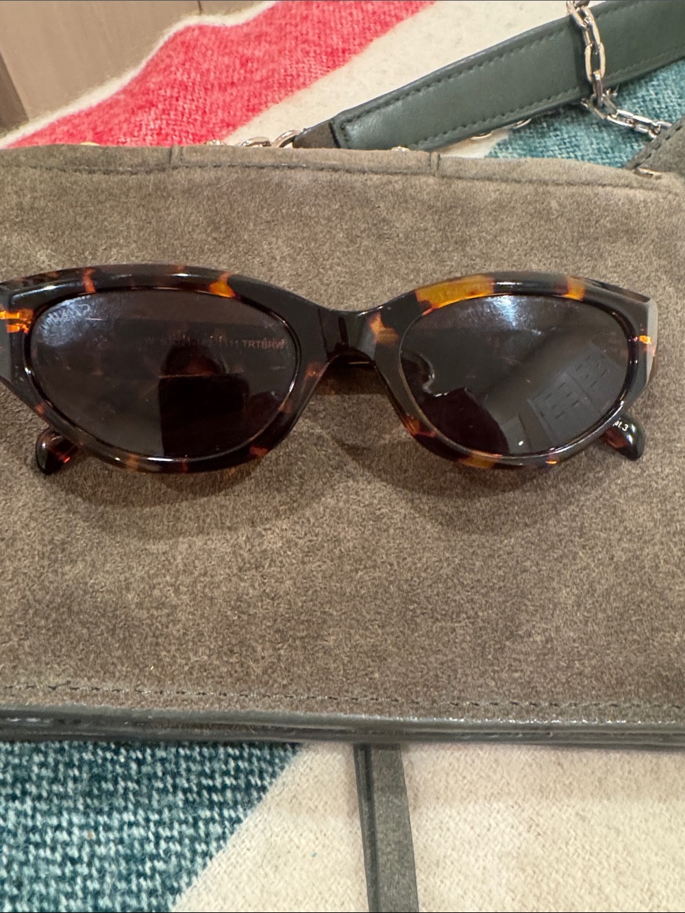 WMP LORETTA Tortoiseshell Cat-Eye Sunglasses - Women's Accessories